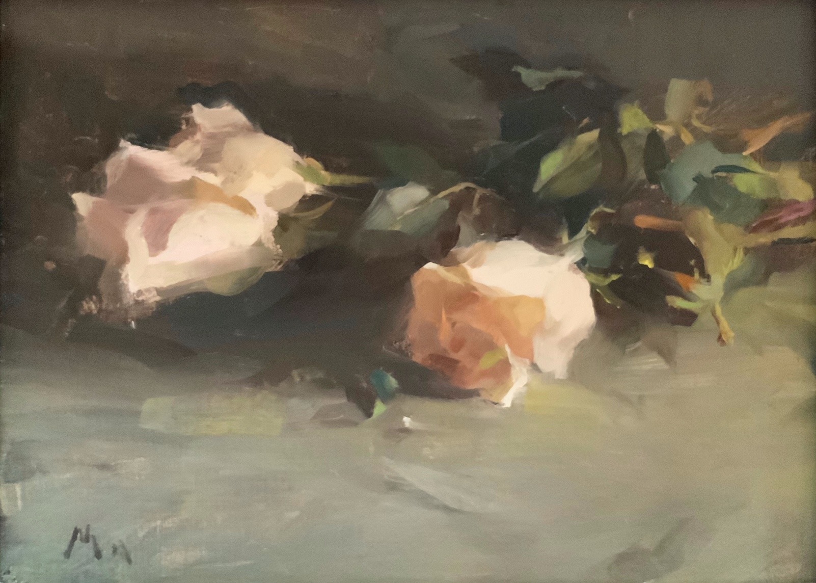 An oil painting titled White Roses, of a pair of white roses on a gray table surface, by artist Kyle Ma